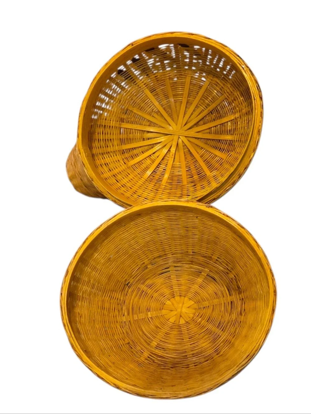 Vintage Shanghai Handicrafts in the People's Republic of China. Naturally Woven